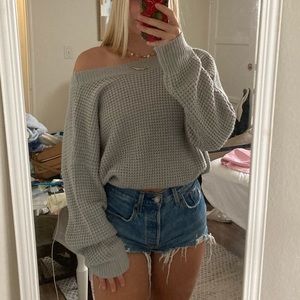 Grey oversized knitted sweater
